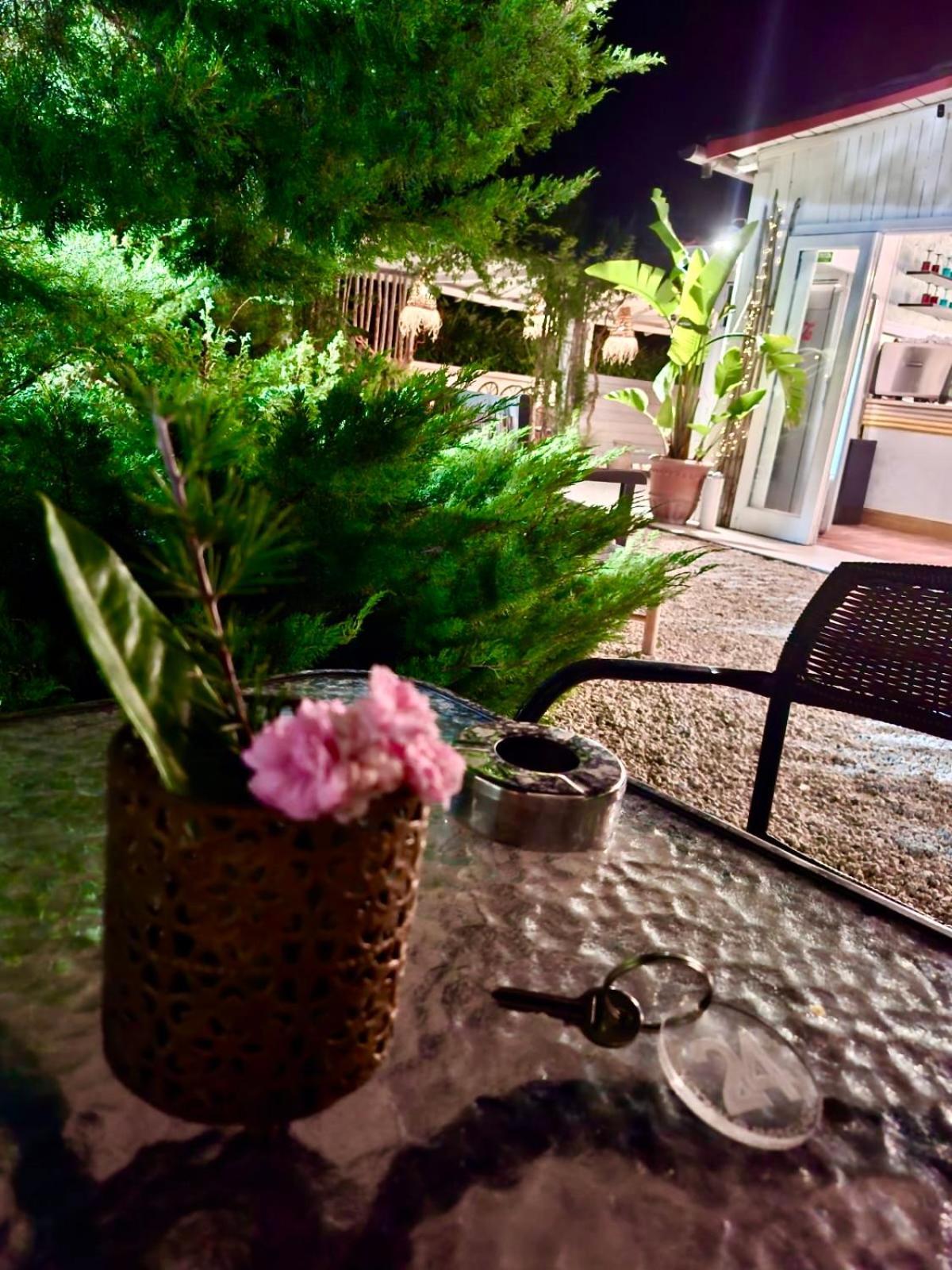 International Glamping Lago Di Bracciano Trevignano Romano Kültér fotó